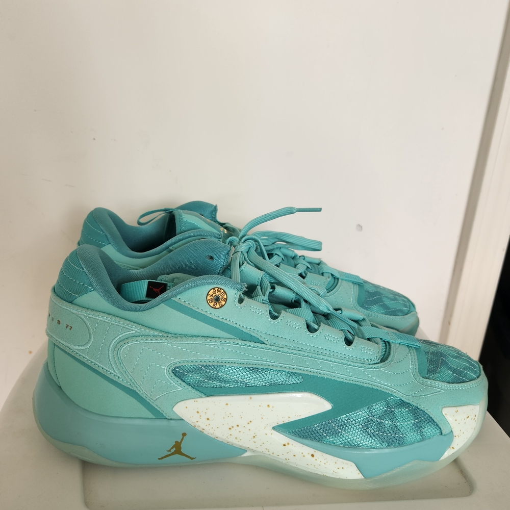 Size 11.5 - Jordan Luka 2 Matador DX8733-300 Men’s Basketball Shoe